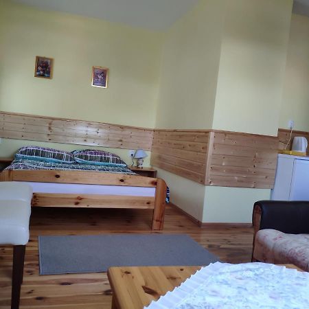 Apartamenty Wakacyjne Nad Jeziorem Juksty Мронгово Екстер'єр фото