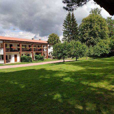 Apartamenty Wakacyjne Nad Jeziorem Juksty Мронгово Екстер'єр фото